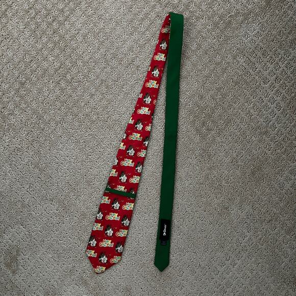 Dr. Seuss Grinch Christmas Neck Tie - Picture 3 of 4